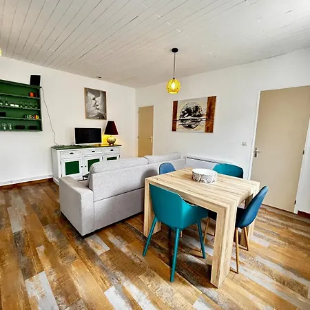 Cote Fleurie, 2 A 4 Personnes, La Ferme De * Valambray