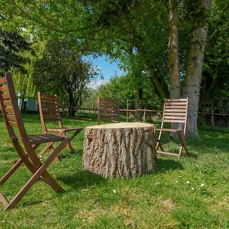 Cote Fleurie, 2 A 4 Personnes, La Ferme De Feriehus Valambray
